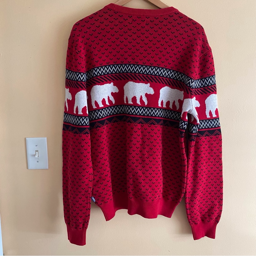 Chaps Polar Bear Fair Isle Sweater Men Medium Red Black White Crewneck Preppy - Picture 3 of 15